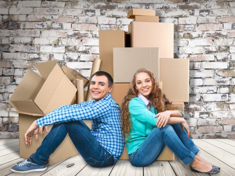 Removal truck hire for busy Camden streets and local moving access