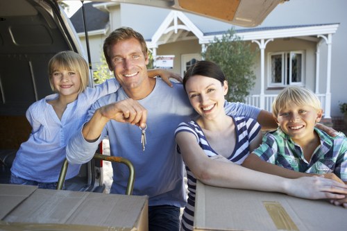 Local Camden self storage choice for moving home renovations and extra space