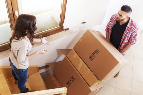 Local moving support in Camden for household items